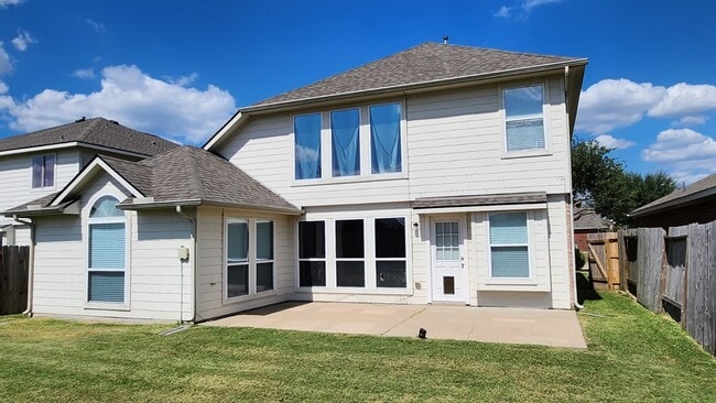 Building Photo - 14119 Fox Creek Park Dr