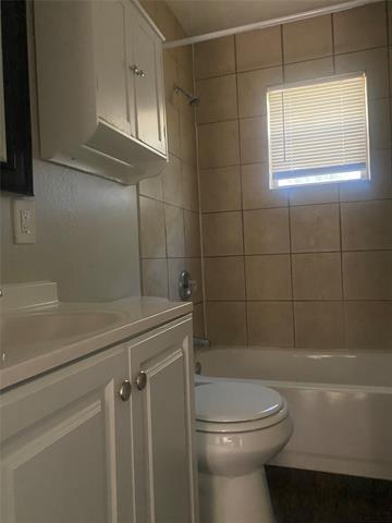 Building Photo - 3815 Lovingood Dr