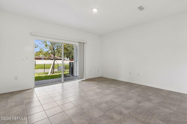 Building Photo - 7217 Sabal Ter