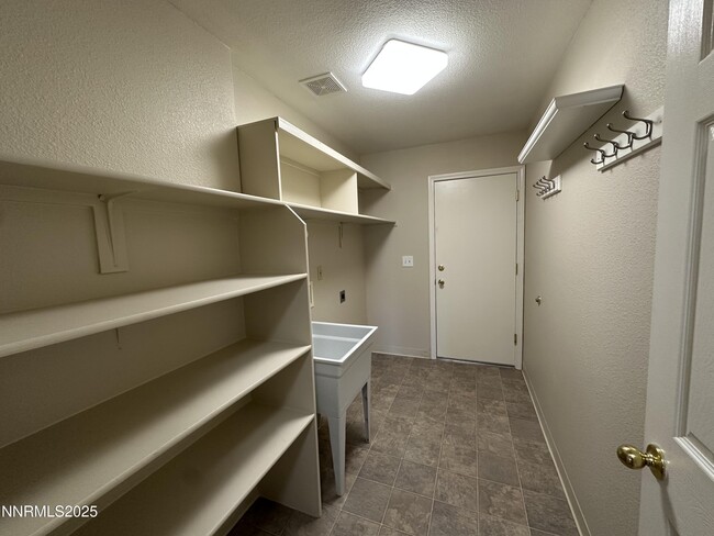 Building Photo - 18154 Cherryleaf Ct