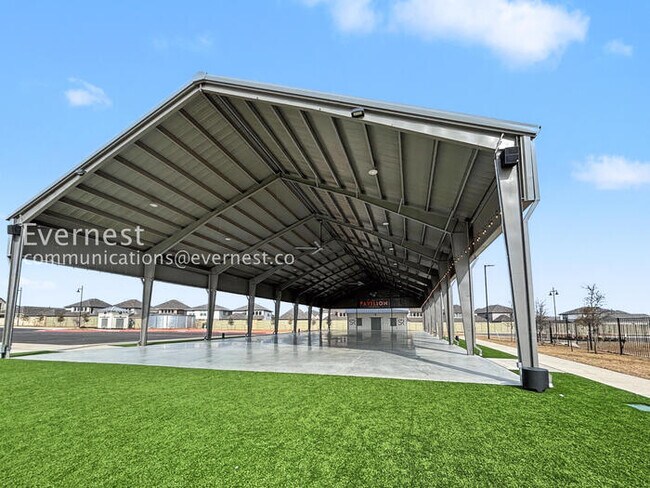 Building Photo - PROMO: Get $1,000 OFF the first month’s rent when the lease starts this month of March! / 5 Bed/4...