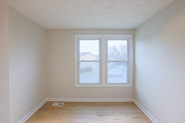 Building Photo - 426 Mystic View Turn