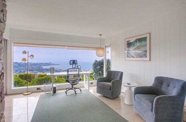 Building Photo - Modern Ocean View Home in La Jolla 4 Bed, 3 Bath
