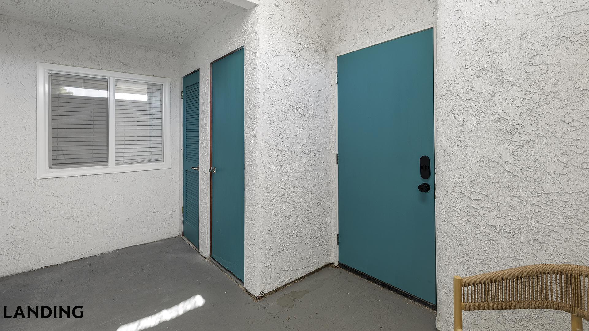 Building Photo - 1455 E Katie Ave