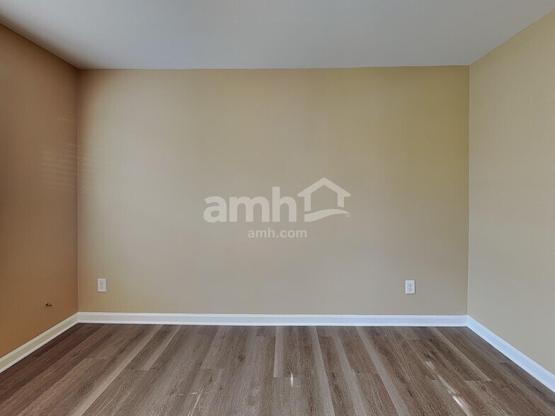 Building Photo - 3417 Colossae Ct