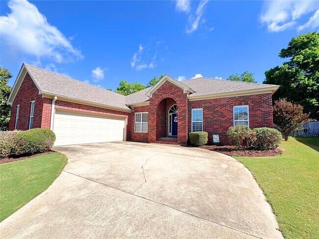 Building Photo - For Rent Prattville AL