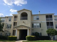 Building Photo - 18369 Bridle Club Dr