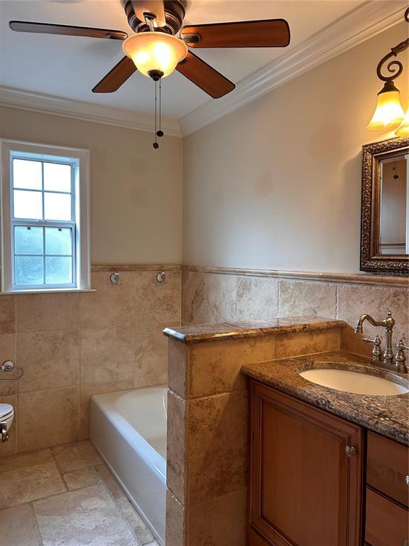 Building Photo - 1315 Westchester Ave