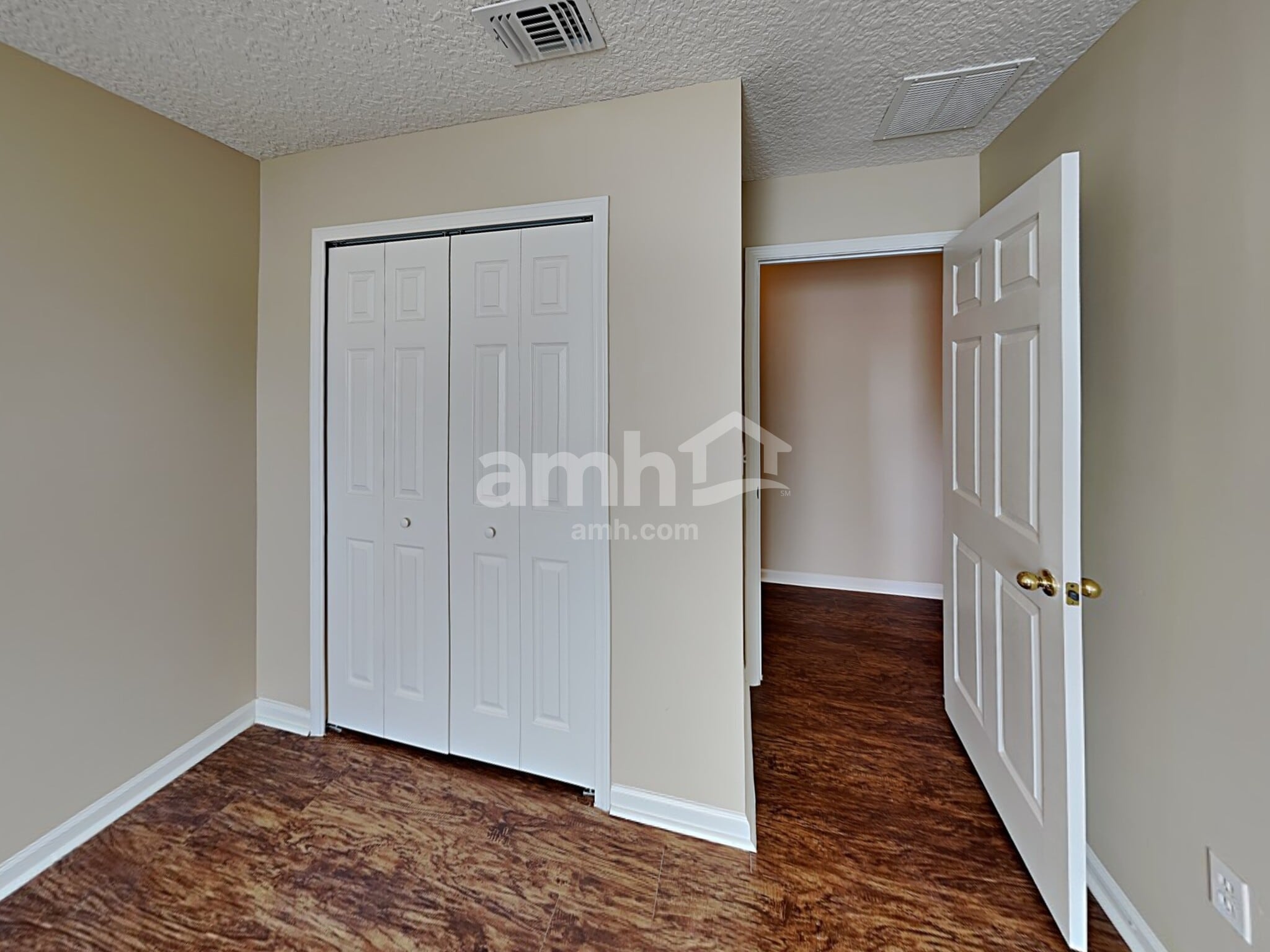 Building Photo - 86865 Riverwood Dr