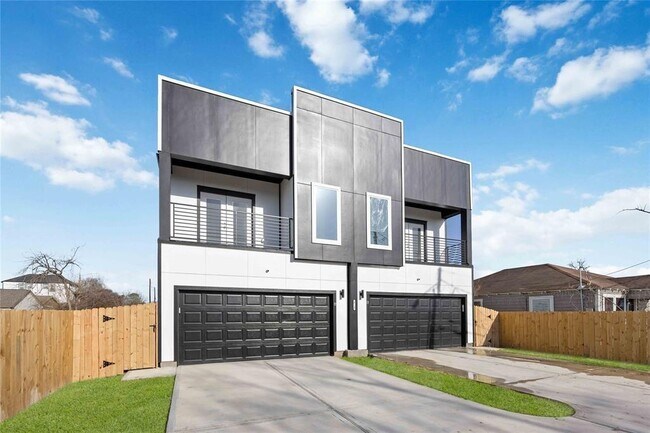 Building Photo - 6710 Letcher St