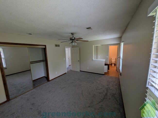 Building Photo - 514 Kenneth Ln