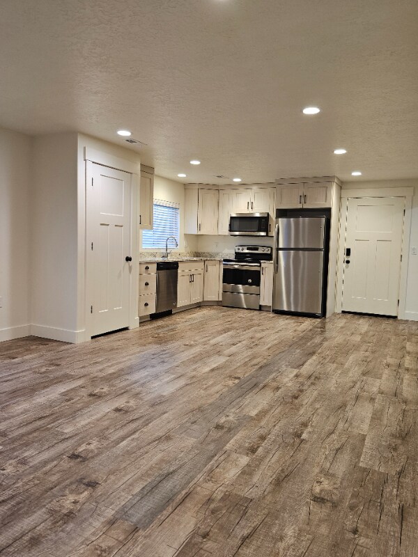 Building Photo - 292 Braeburn Ln