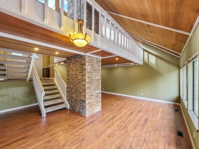 Building Photo - 7506 146th Ave NE