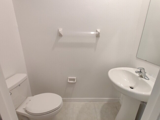 Building Photo - 30834 Veridian Wy