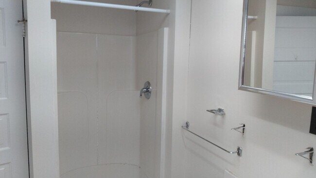 Building Photo - 22 S Highland St