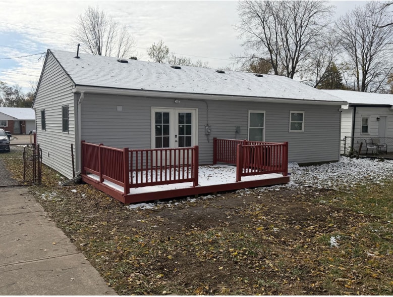 Building Photo - 3221 August Ave