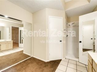 Building Photo - 1820 Whispering Cove Trail