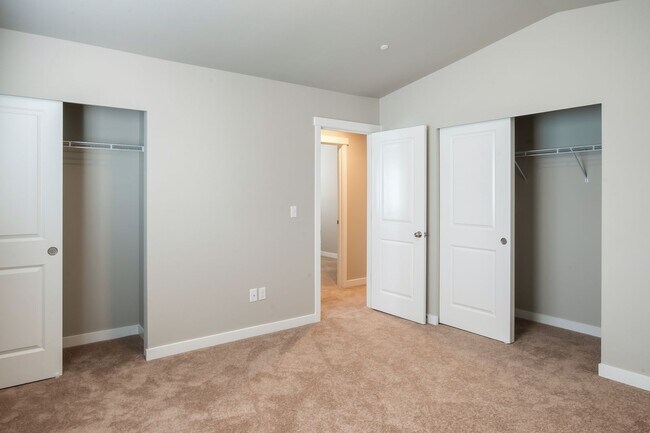 Building Photo - Newly Built 4bd 2.5ba in LSSD