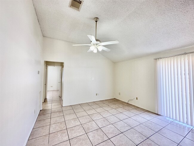 Building Photo - 13753 Sablecrest Dr