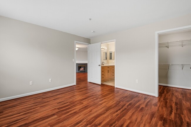 Building Photo - 9060 Gracious End Ct