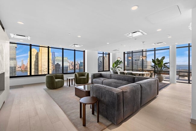 Building Photo - 10 Provost St