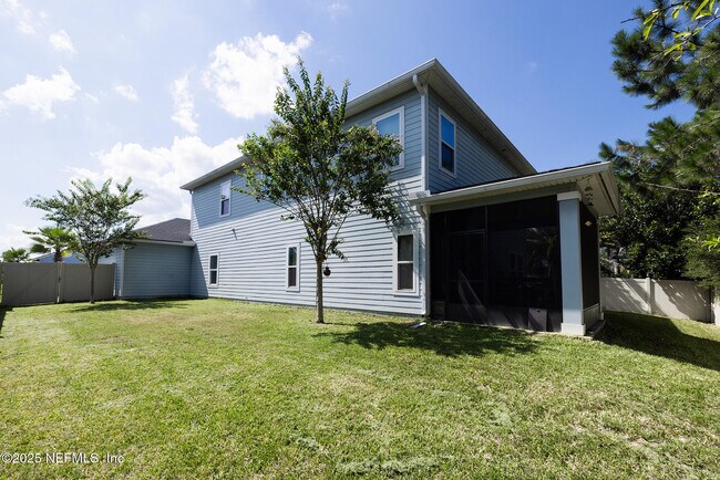 Building Photo - 35 Mercutio Ln