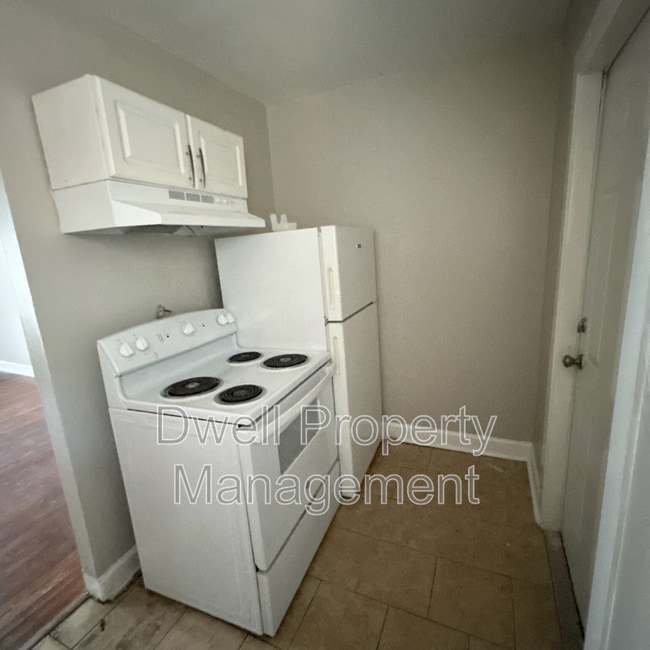 Building Photo - 2241 Woodward Ave