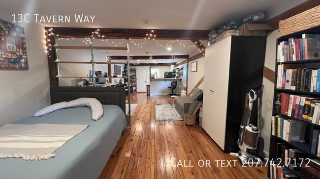 Building Photo - 13 Tavern Wy