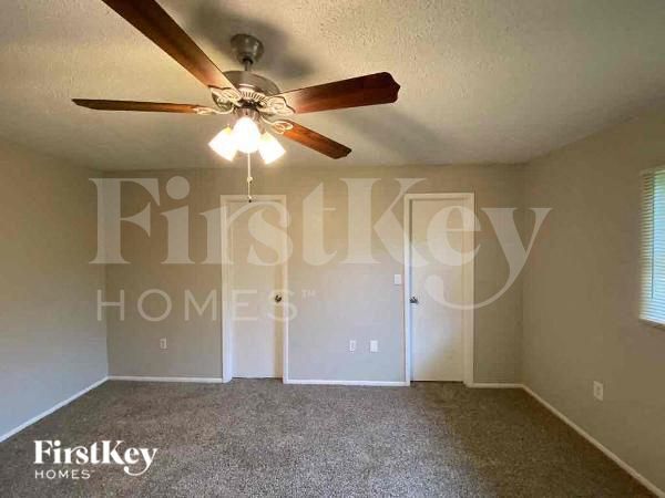 Building Photo - 798 Chevy Chase St NW