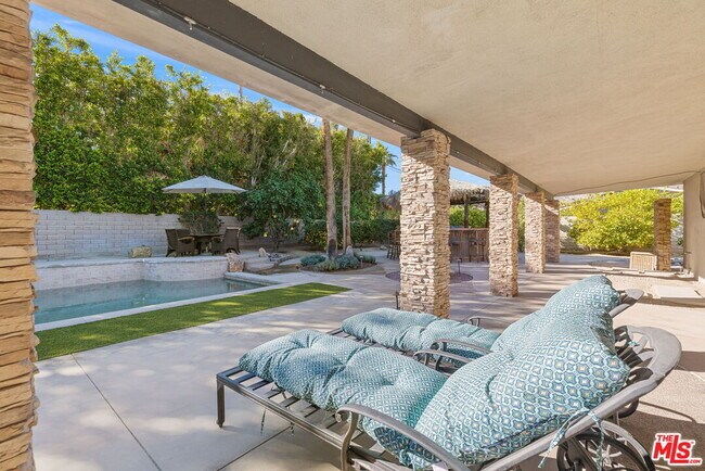 Building Photo - 74085 Old Prospector Trail