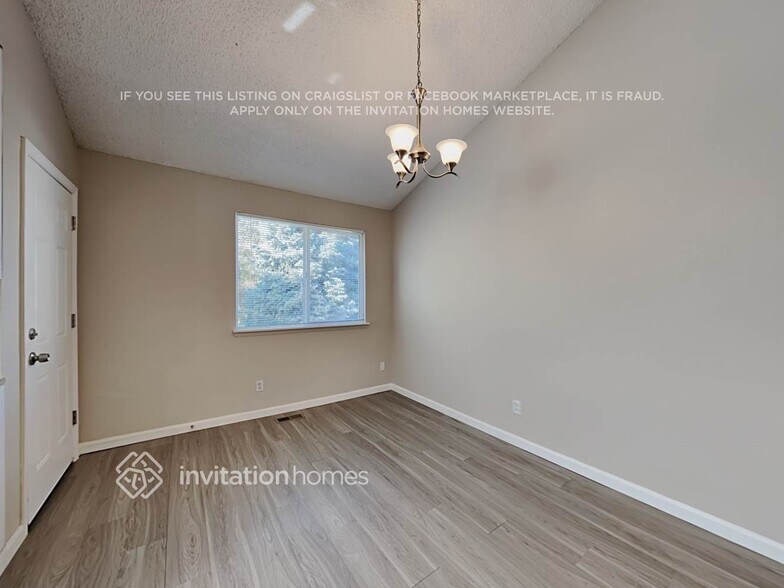Building Photo - 4107 S Lewiston Cir
