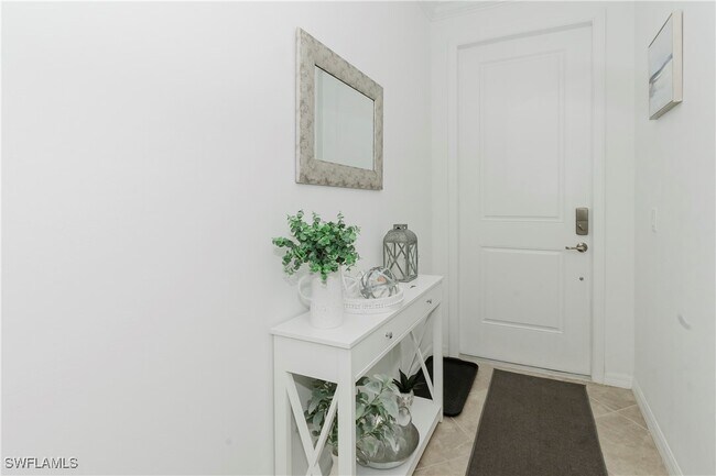 Building Photo - 6034 National Blvd