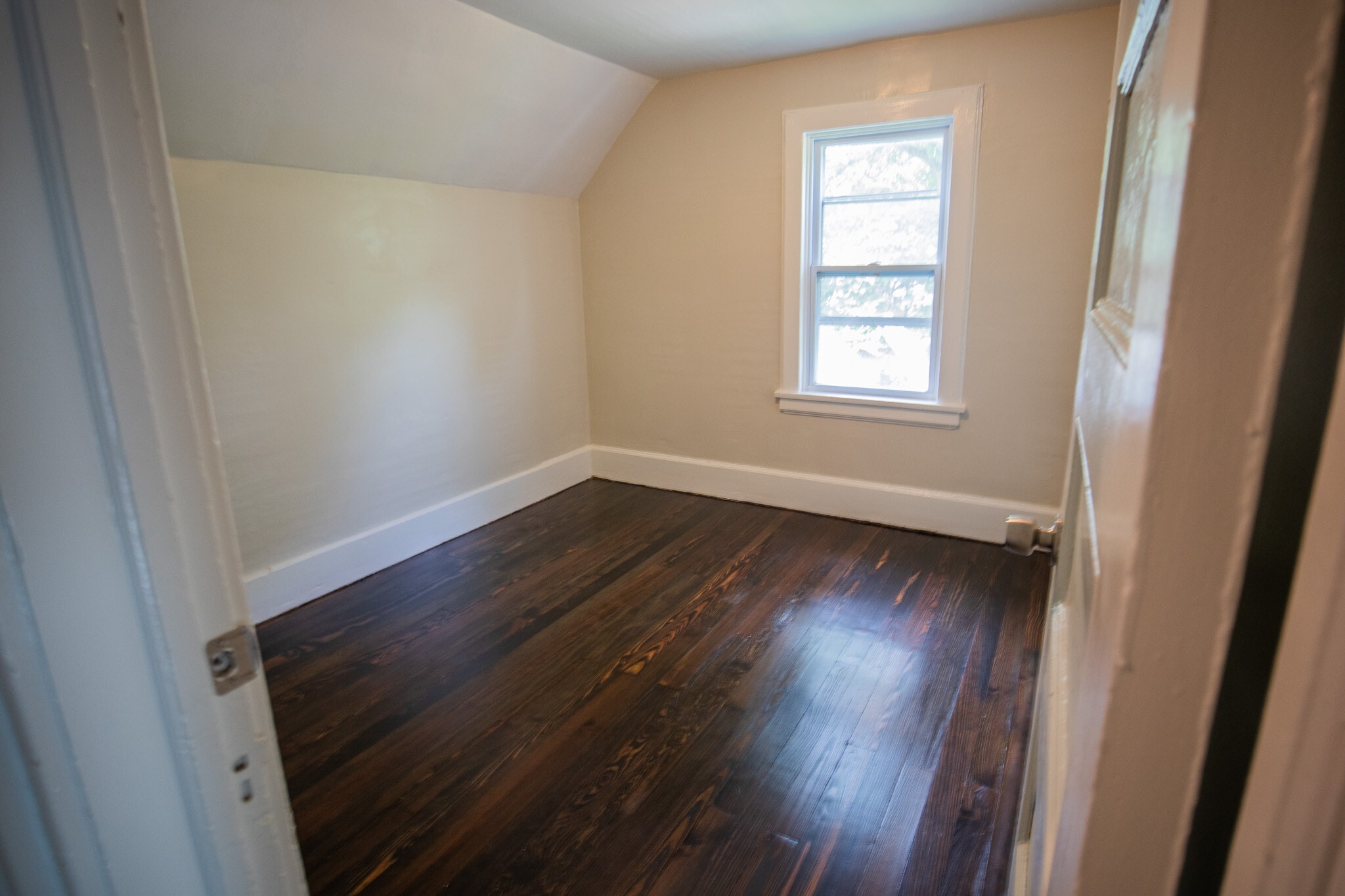 Building Photo - 448 Cottage St