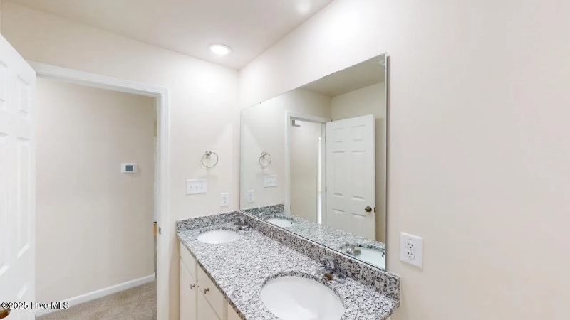 Building Photo - 108 Sandy Springs Dr