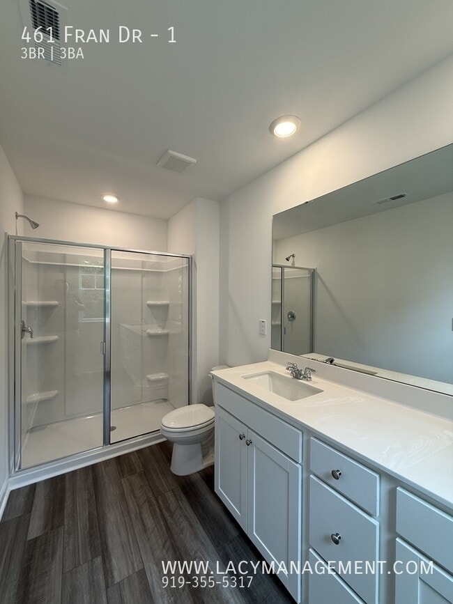 Building Photo - 461 Fran Dr