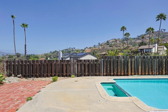 Building Photo - 4346 Mt Helix Highlands Dr