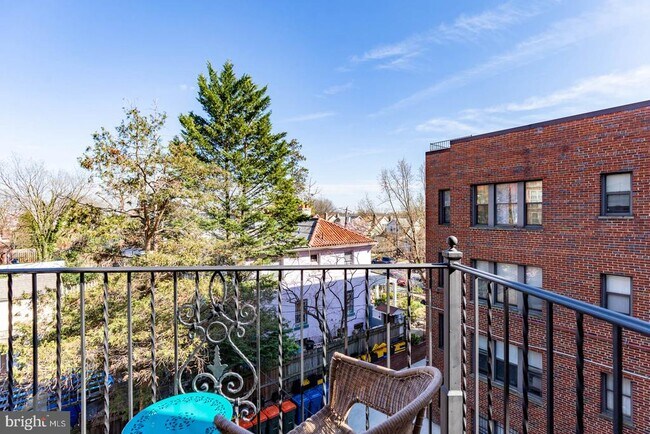 Building Photo - 5511 Colorado Ave NW