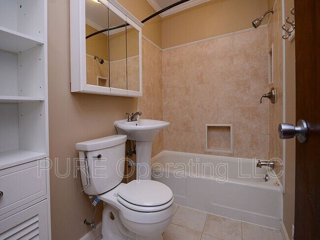 Building Photo - 2511 N 63 St