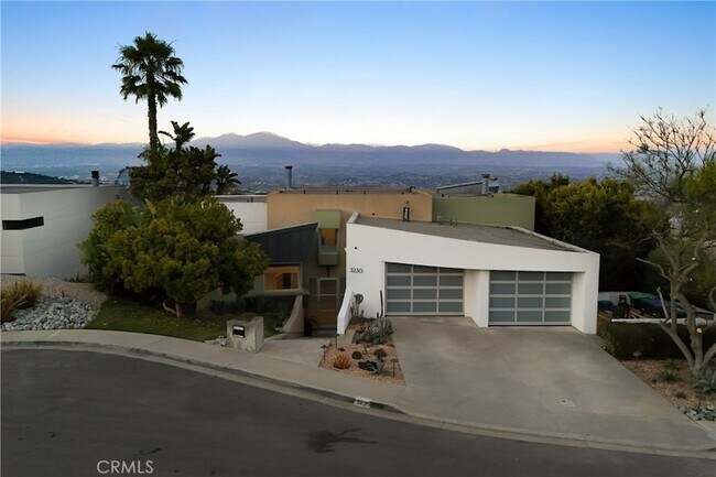 Building Photo - 3230 Tyrol Dr