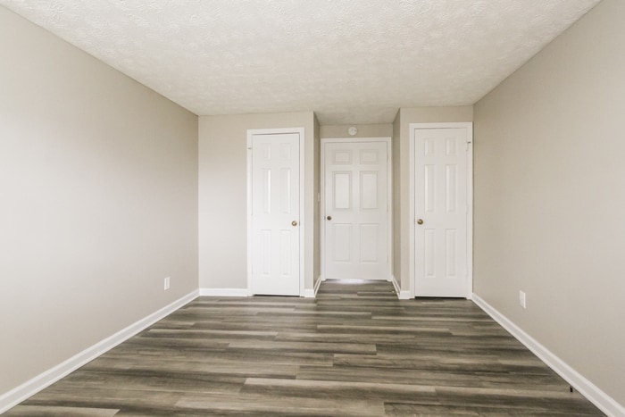 Building Photo - 1328 Brownswood Dr