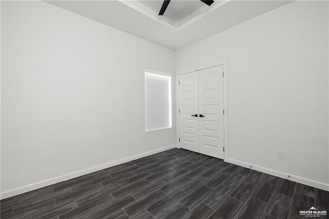 Building Photo - 11 E Hibiscus Ave