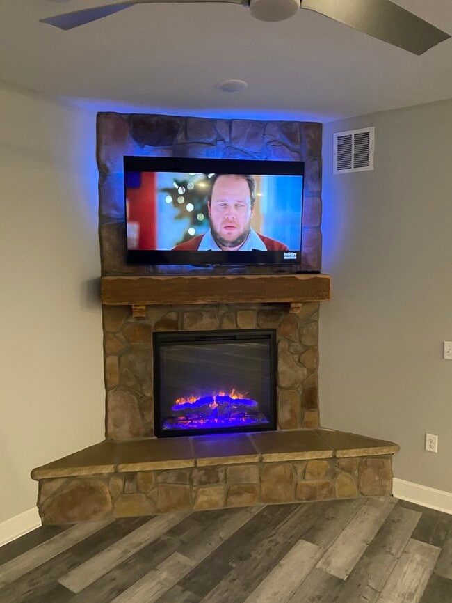 Building Photo - New Construction Rental 2 bdr, 2 bath in g...