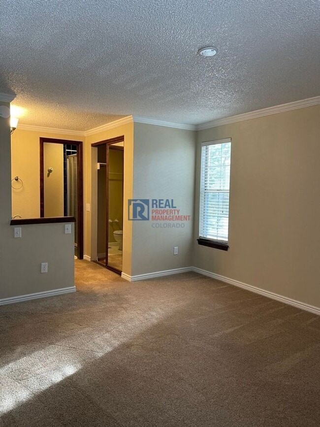Building Photo - 2783 W Long Dr