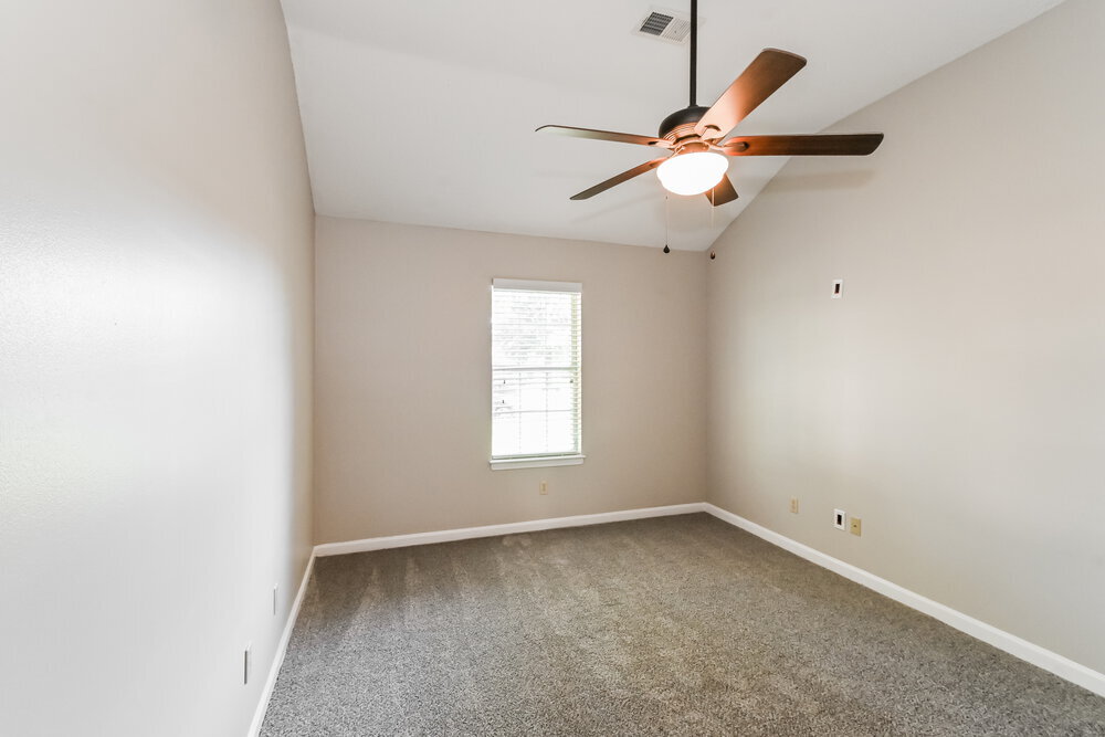 Building Photo - 6205 Liberty Estates Dr