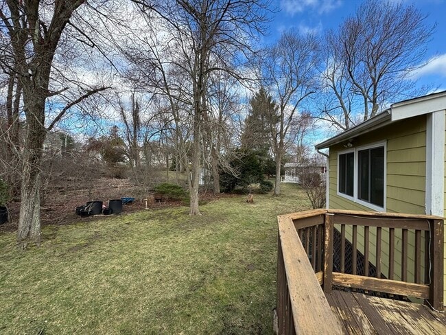 Building Photo - 7 Lee St