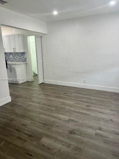 Building Photo - 2620 NW 18th Terrace