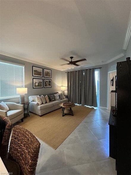 Building Photo - 15375 Grn Acrs Ave