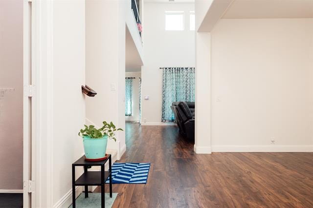 Building Photo - 700 Sedona St