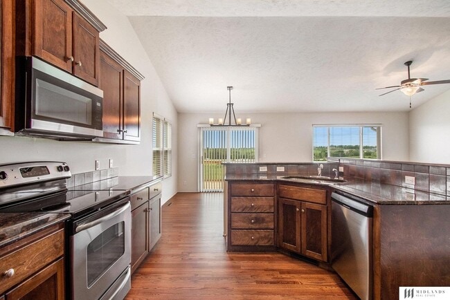 Building Photo - 19615 Marinda St