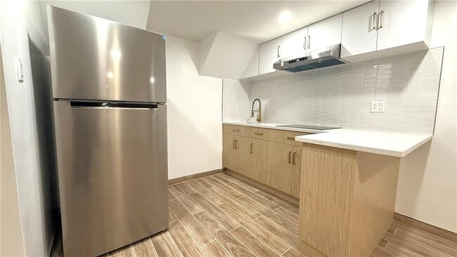 Building Photo - 8670 20th Ave